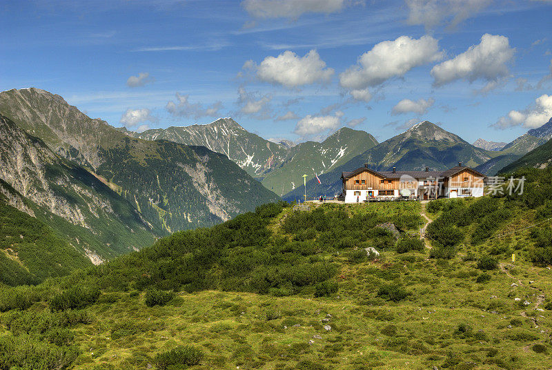 山中的房子'Hanauer Hütte'